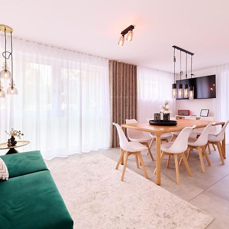 Xzllenz - 4 Schlafzimmer, Zentral, Parken, U-Bahn, 2 Baeder, 4 Smart-Tv, Optional Einzelbett Nürnberg Eksteriør billede